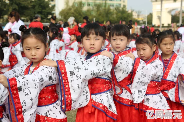 久久五月激情婷婷日韩，弘扬传统文化，传承美德精神